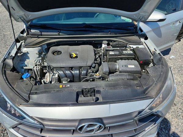 2019 HYUNDAI ELANTRA