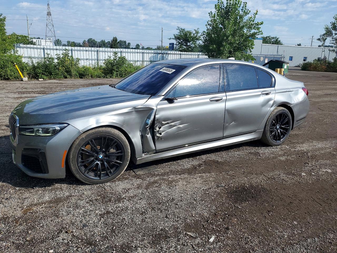 2020 BMW 750