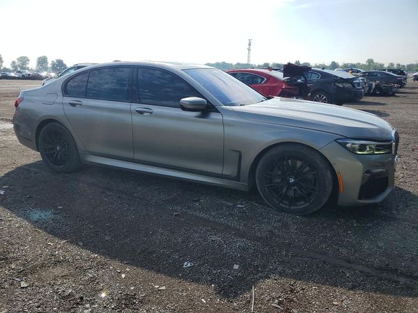 2020 BMW 750