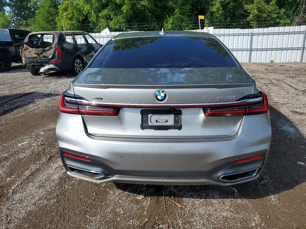 2020 BMW 750