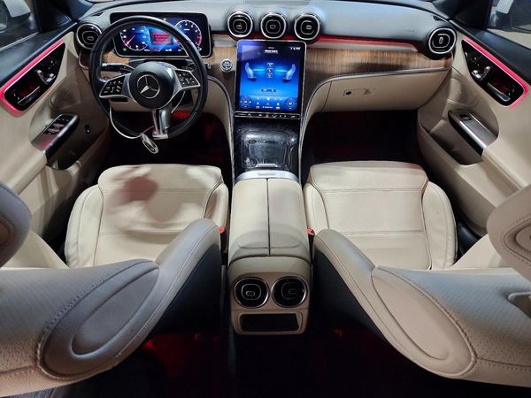 2024 MERCEDES-BENZ C