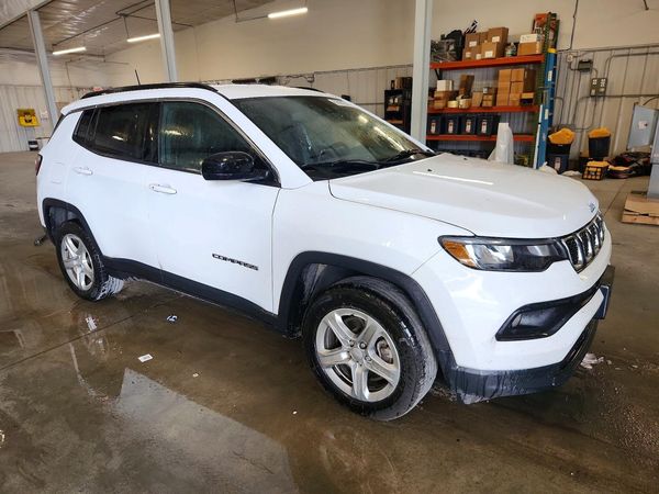 2023 JEEP COMPASS North, Latitude