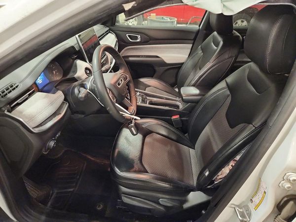 2023 JEEP COMPASS North, Latitude