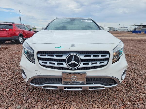 2019 MERCEDES-BENZ GLA GLA250