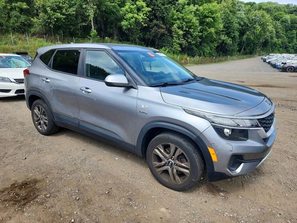 2021 KIA SELTOS LX