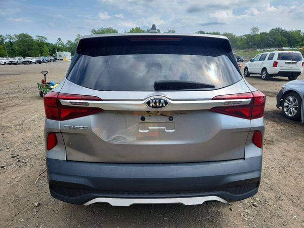 2021 KIA SELTOS LX