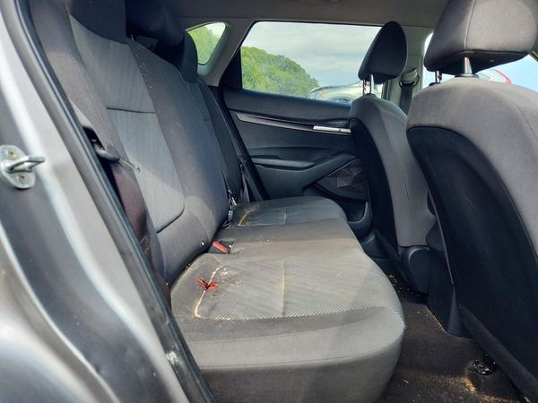 2021 KIA SELTOS LX