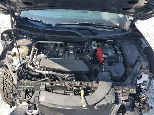 2026 NISSAN ROGUE SV — Engine bay