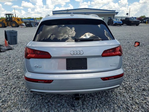 2020 AUDI Q5 quattro Premium Plus