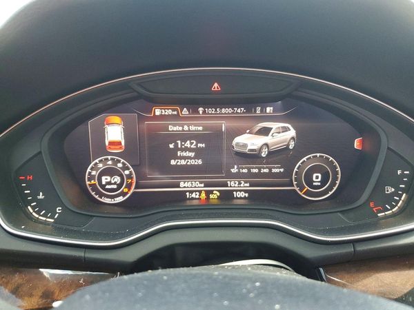 2020 AUDI Q5 quattro Premium Plus