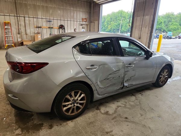 2017 MAZDA 3 Sport