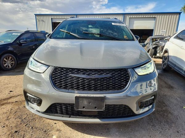 2023 CHRYSLER PACIFICA Touring L — DIRF