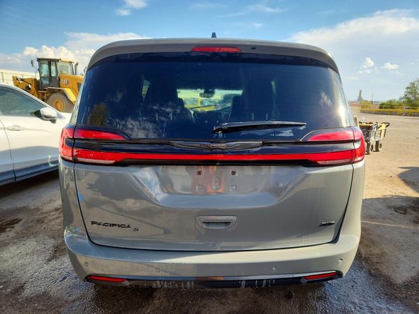 2023 CHRYSLER PACIFICA Touring L — DIRR