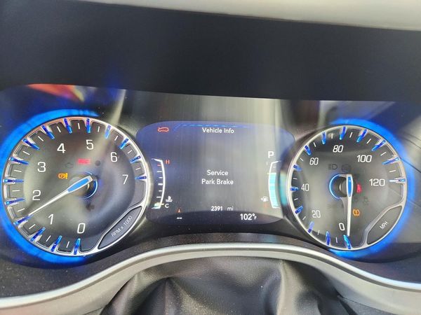 2023 CHRYSLER PACIFICA Touring L — ODOM