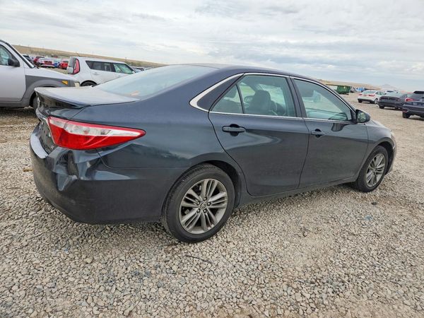 2016 TOYOTA CAMRY