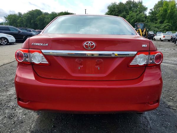 2013 TOYOTA COROLLA