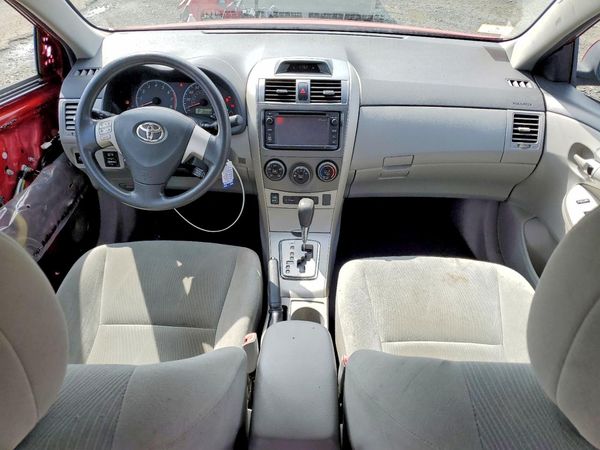 2013 TOYOTA COROLLA
