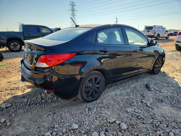 2014 HYUNDAI ACCENT