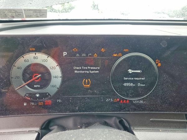 2023 KIA SPORTAGE SX-PRESTIGE or SX-P