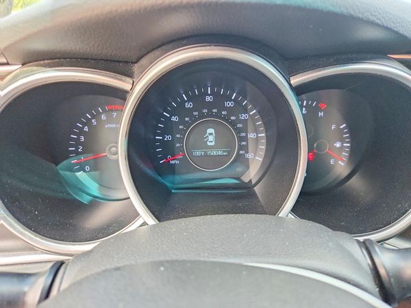 2015 KIA OPTIMA GL - Middle-low