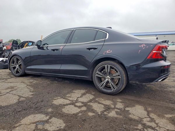 2020 VOLVO S60