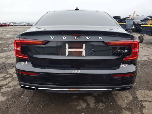 2020 VOLVO S60