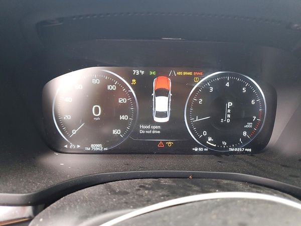 2020 VOLVO S60