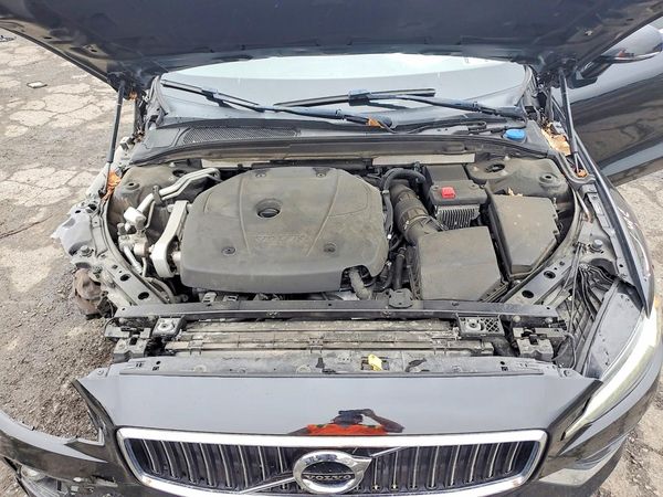 2020 VOLVO S60