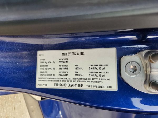 2019 TESLA MODEL 3