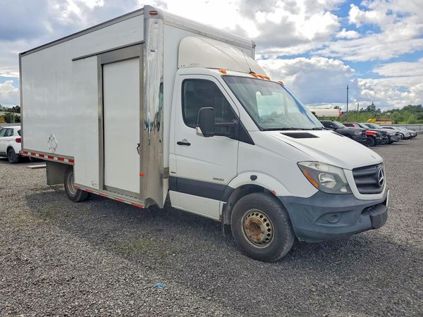 2015 MERCEDES-BENZ SPRINTER