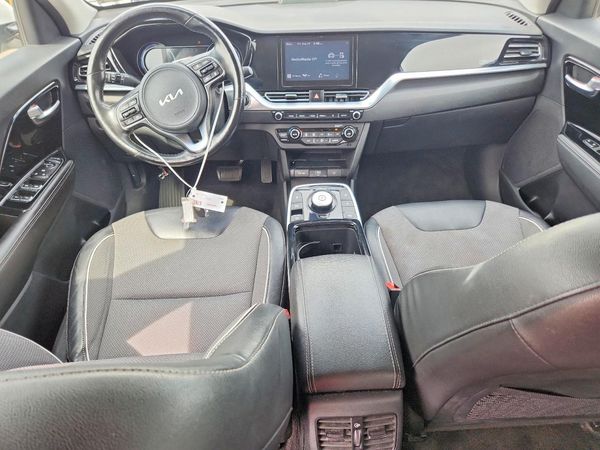 2022 KIA NIRO EV S, EX