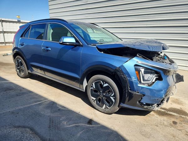 2023 KIA NIRO Wind