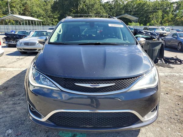 2019 CHRYSLER PACIFICA