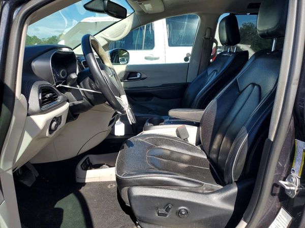 2019 CHRYSLER PACIFICA