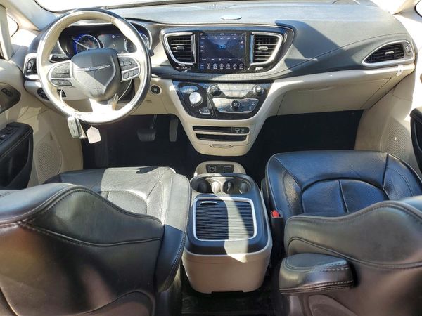 2019 CHRYSLER PACIFICA