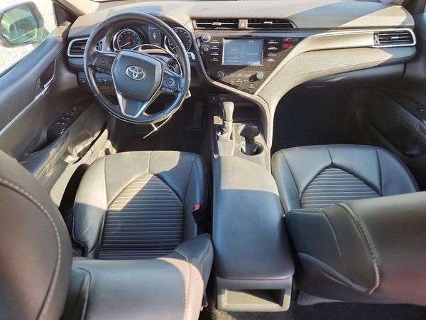 2018 TOYOTA CAMRY