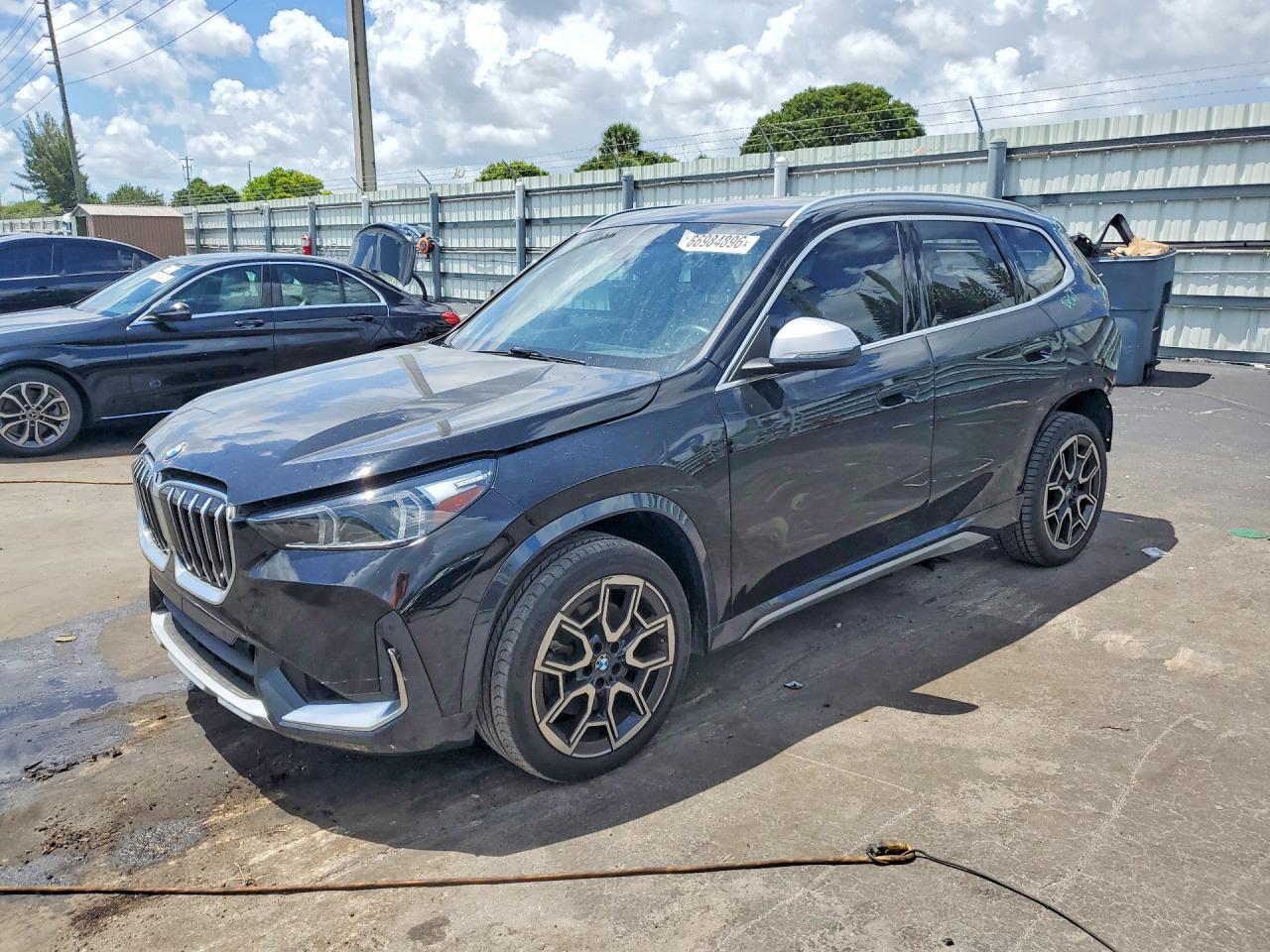 2023 BMW X1