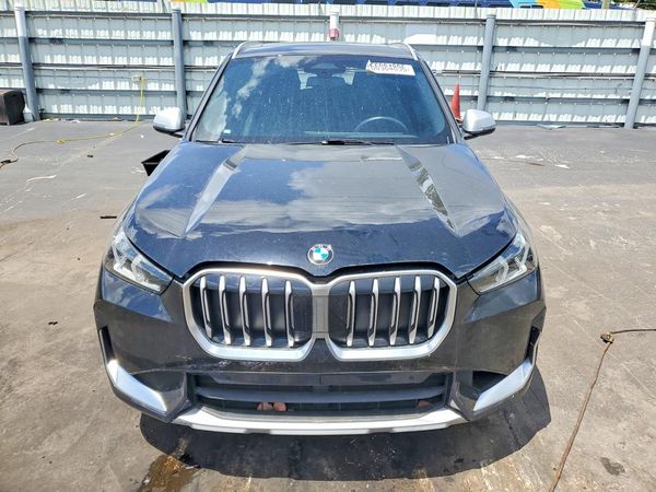 2023 BMW X1