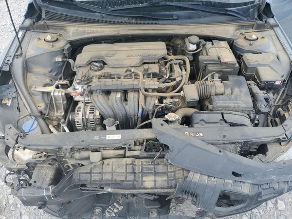 2022 HYUNDAI ELANTRA SEL SEL w/ Premium Pkg