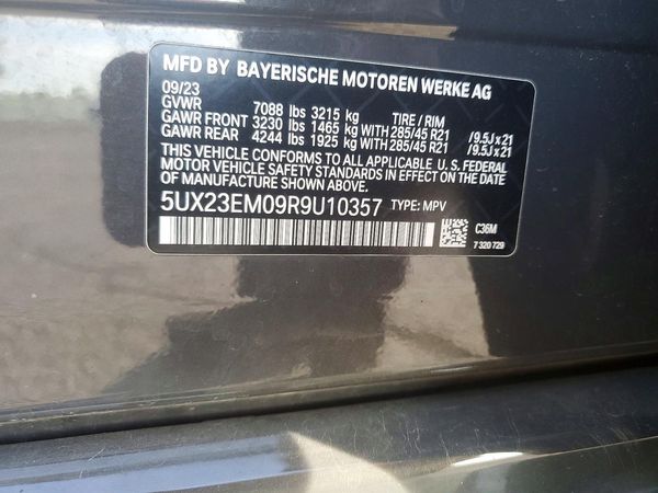 2024 BMW X7
