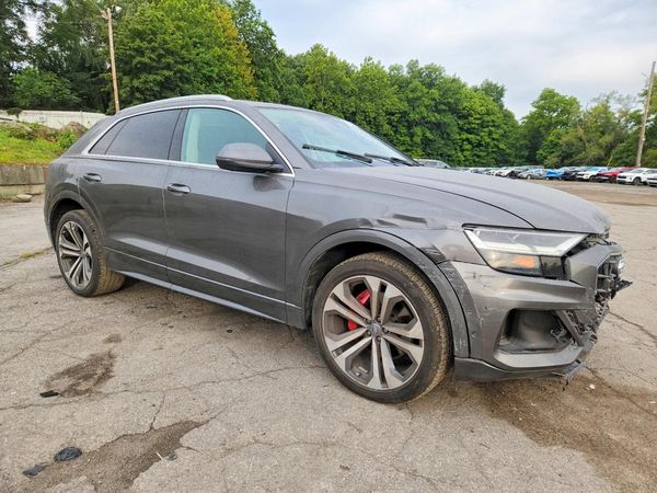 2019 AUDI Q8