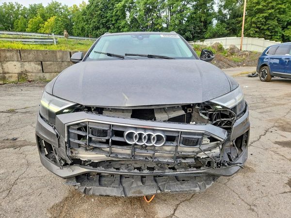2019 AUDI Q8