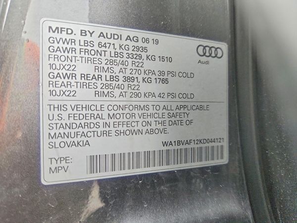 2019 AUDI Q8