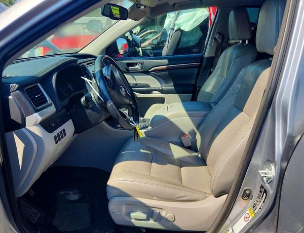 2016 TOYOTA HIGHLANDER Base/Hybrid