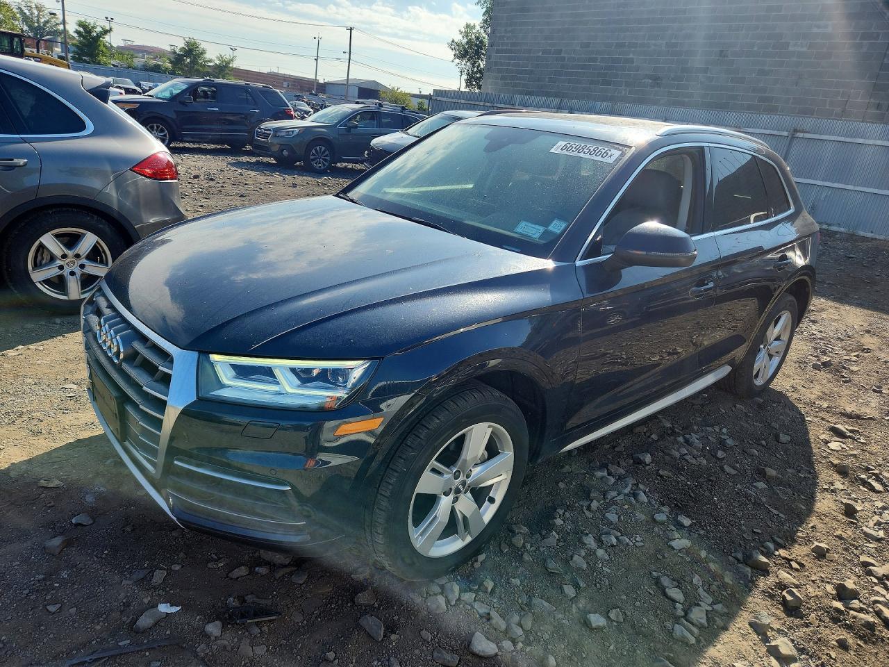 2018 AUDI Q5 quattro Premium Plus