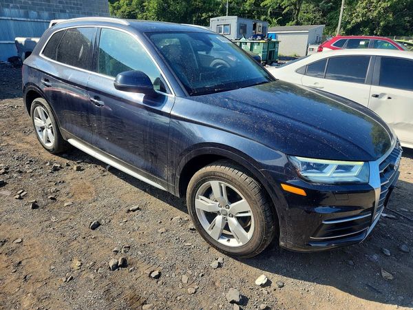 2018 AUDI Q5 quattro Premium Plus