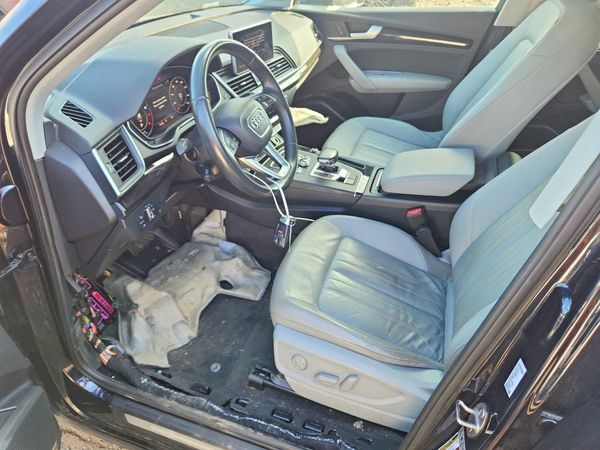 2018 AUDI Q5 quattro Premium Plus