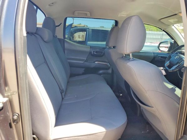 2016 TOYOTA TACOMA