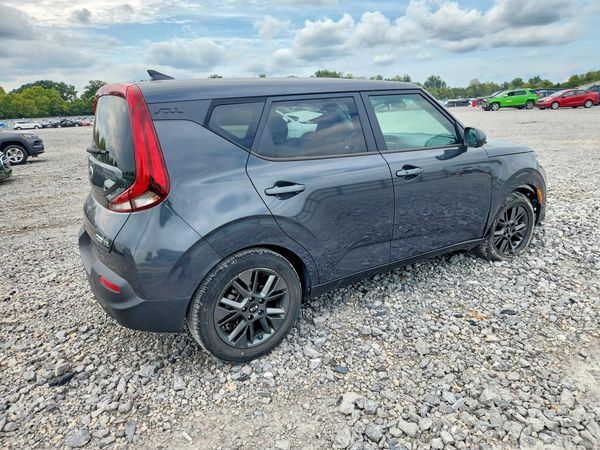 2021 KIA SOUL