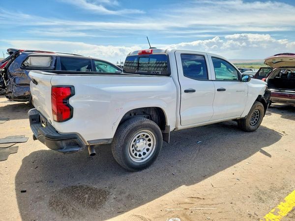 2024 CHEVROLET COLORADO Work Truck